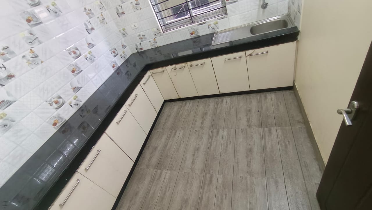 Unfurnished 2bhk in Punjabari for Rent